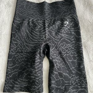 Gymshark Adapt Animal Seamless Cycling Shorts in size small BRAND NEW